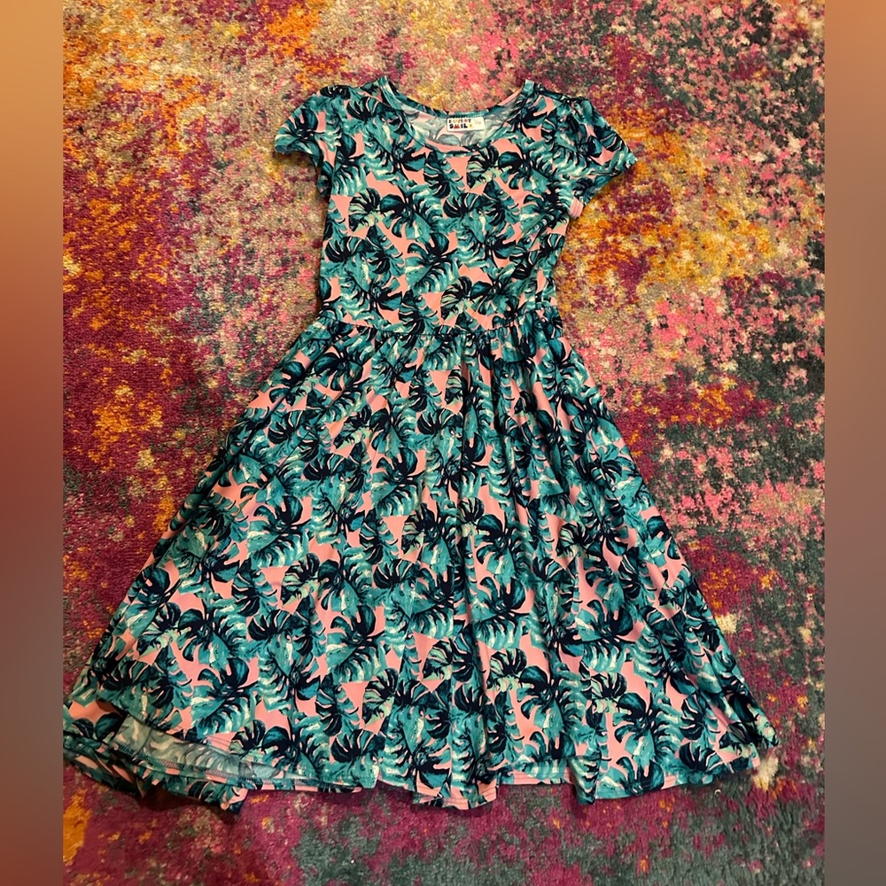 Girl’s dress